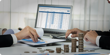 Expense & Cash Flow Management